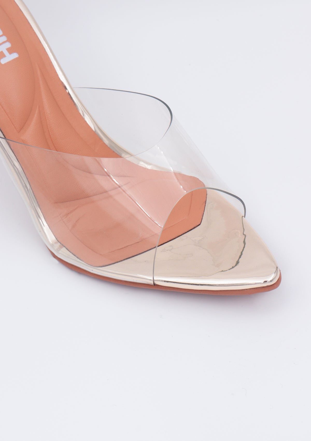 HEELS SCARLET